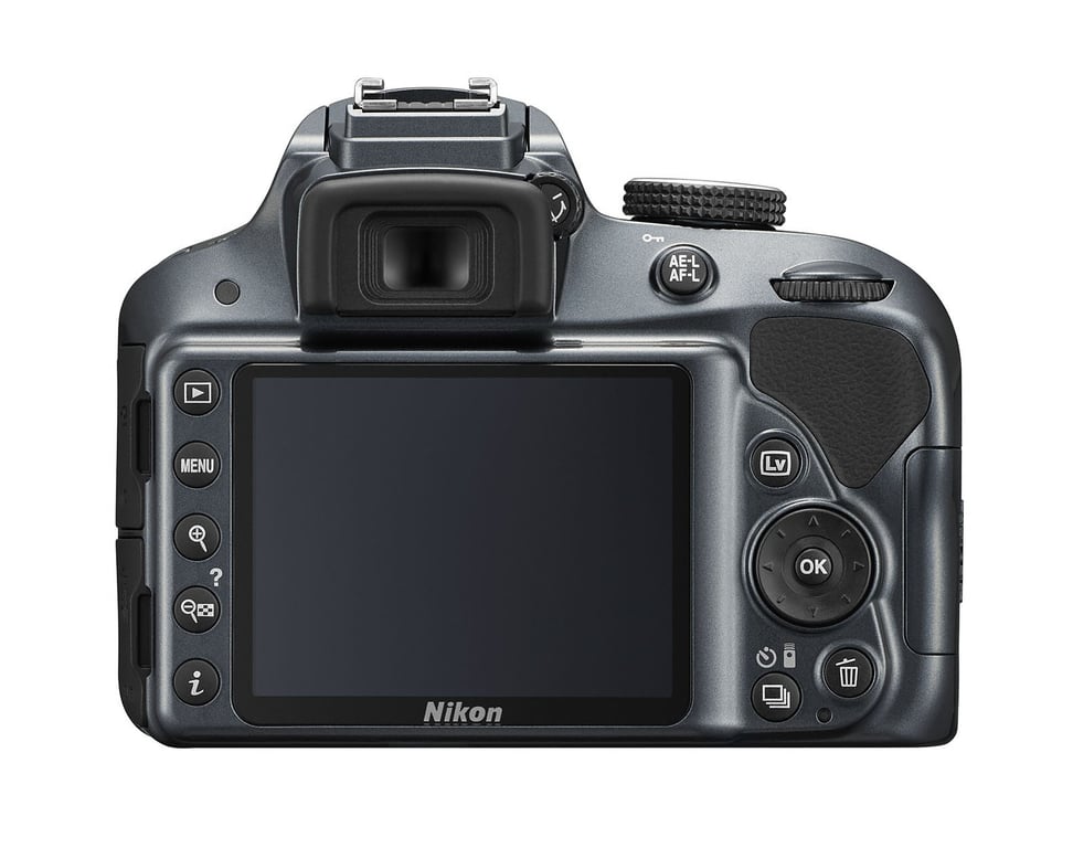 Nikon D3300 + AF-P 18-55mm Kit d'appareil-photo SLR 24,2 MP CMOS 6000 x  4000 pixels Noir - Nikon