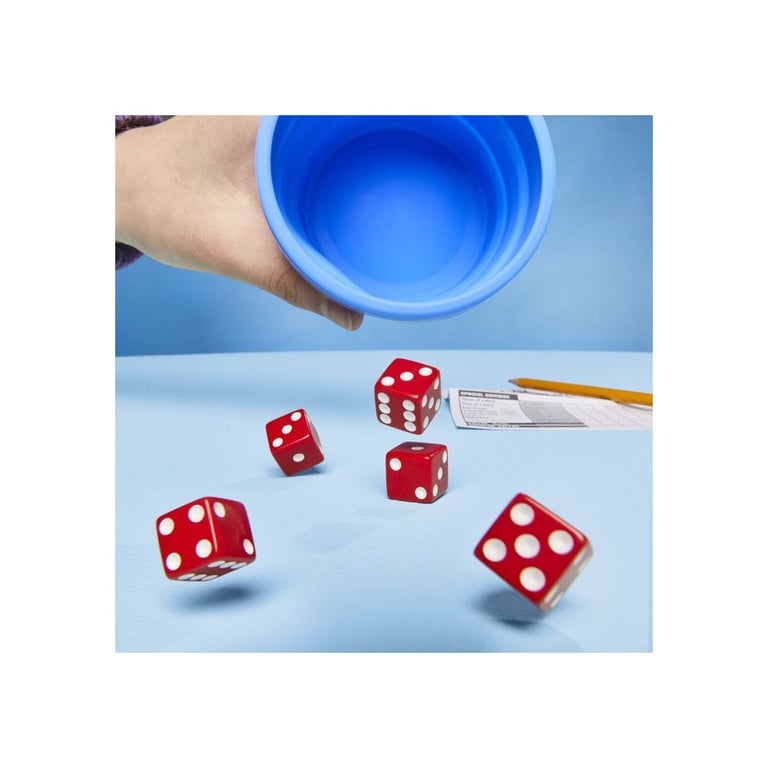 Jeu classique Hasbro Yahtzee - vue 4