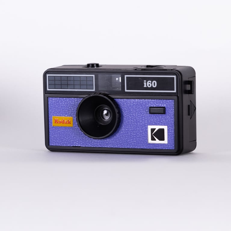 KODAK DA00259 - Pack Appareil Photo KODAK i60 et 1 pellicule 100 ISO de 36 poses, Objectif Optique 31 mm, Convient aux films ISO 200/400/800, Pour les films couleur de 35 mm - Bleu