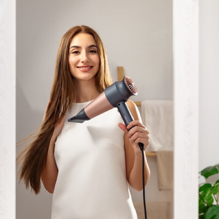 Sèche cheveux rétro Cecotec IoniCare Rockstar - vue 3