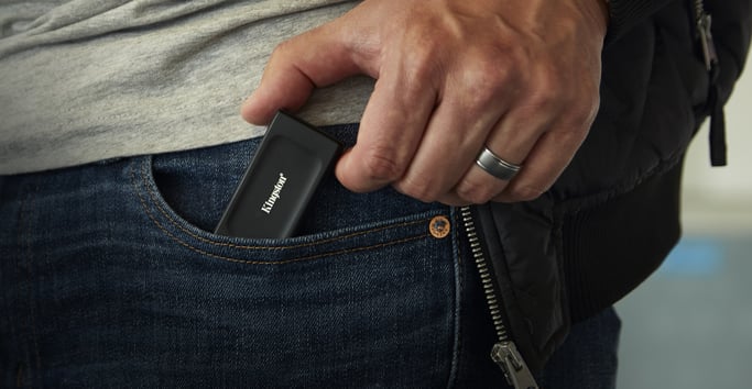 Kingston Technology 1TB XS1000 Unità a stato solido portatile esterna USB 3.2 Gen 2