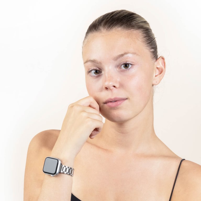 Selencia Bracelet à maillons fin en acier pour Apple Watch | 38/40/41/42 mm - Argent - Neuf