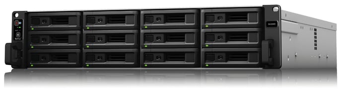 Synology RackStation SA3200D serveur de stockage NAS Rack (2 U) Intel® Xeon® D D-1521 8 Go DDR4 DiskStation Manager Noir, Gris - Neuf