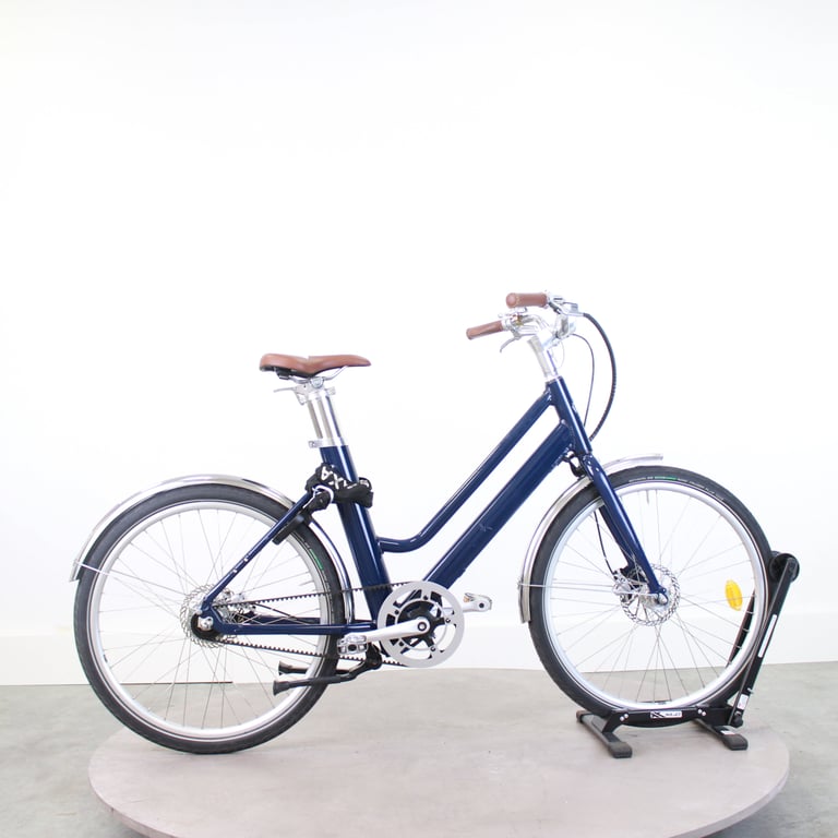 Voltaire - 25Km/H - Bleu - 36 V - 10 Ah - 300 Wh - Très Bon État