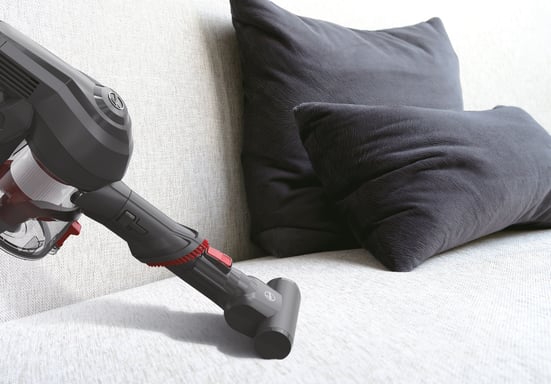 Hoover HF103PX 011 Aspiradora escoba 2 en 1 Batería Secar Sin bolsa Negro, Rojo 2 Ah