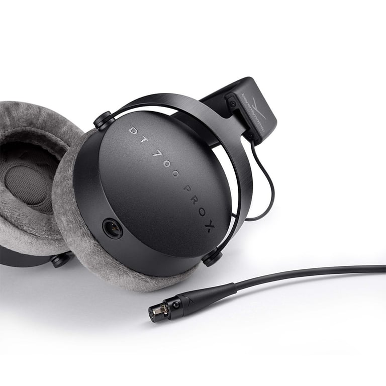 Beyerdynamic DT 700 PRO X - vue 2