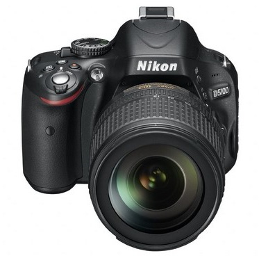 Nikon D5100 + AF-S DX NIKKOR 18-105mm f/3.5-5.6G ED VR Kit d'appareil-photo SLR 16,2 MP CMOS 4928 x 3264 pixels Noir