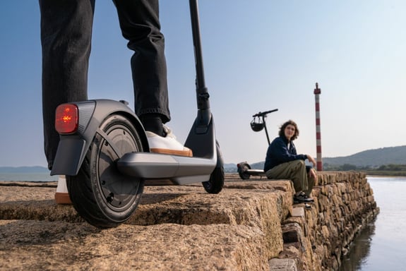 Trottinette électrique Ninebot KickScooter E2 Pro E 700 W Noir