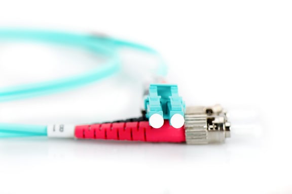 Cavo patch in fibra ottica multimodale DIGITUS OM 3, LC/ST