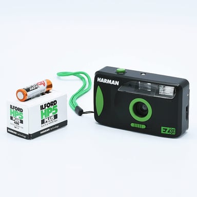 HARMAN Technology EZ-35 135 mm Fotocamera compatta a pellicola nera, verde