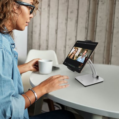 Supporto per smartphone da tavolo Stabile base multiangolare LinQ HD3285 Nero