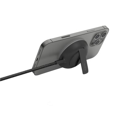 Belkin BOOST?CHARGE PRO Smartphone Negro USB Cargador inalámbrico Carga rápida Interior