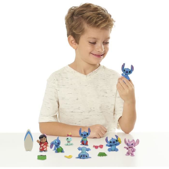 Figurines et accessoires - LICENCE / - Coffret Deluxe - 13 figurines et accessoires,  dans 5 poses, planche de surf - Neuf