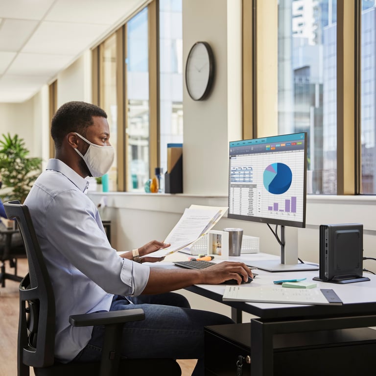 HP Pro Mini 400 G9 Desktop PC Intel® Core™ i3 i3 8 Go DDR5 SDRAM SSD Windows 11 Pro Mini PC Neuf - vue 3