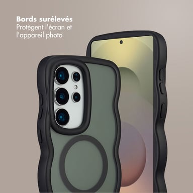 Selencia Coque arrière Wavy avec MagSafe pour Samsung Galaxy S25 Ultra - Noir