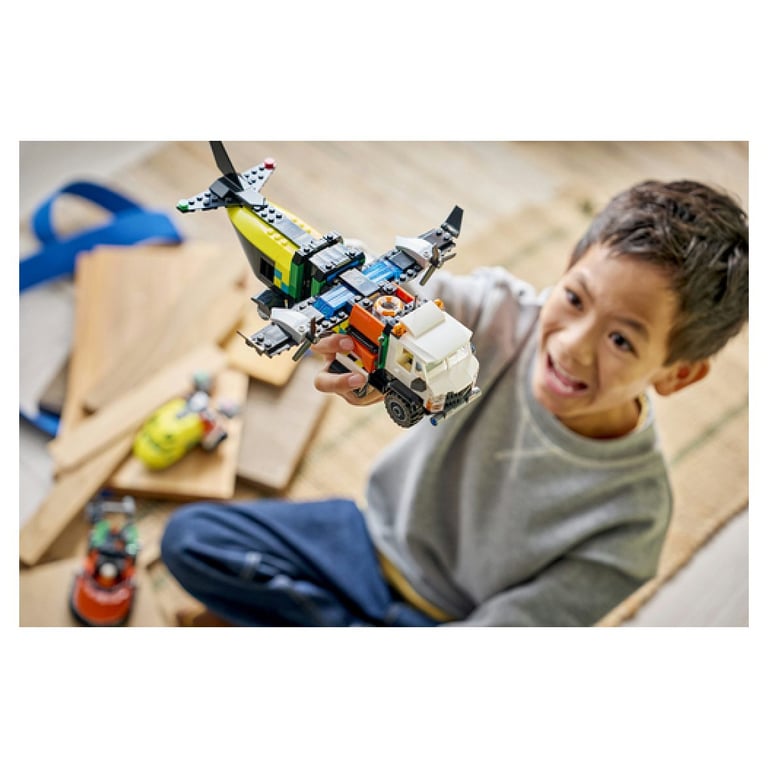 LEGO City Avion, Camion d'Assistance et Aéroglisseur Modulable 60505 - vue 7