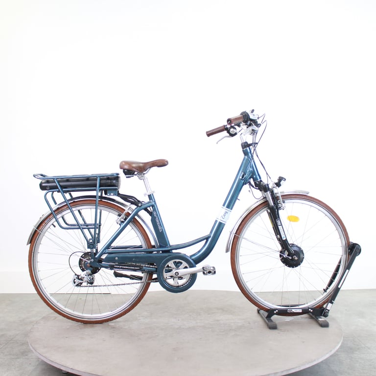 Arcade Easy 28 — Vae Reconditionné Cadre Bas, 36V 400Wh, Moteur Bafang 40 Nm, Roues 28 - Excellent État