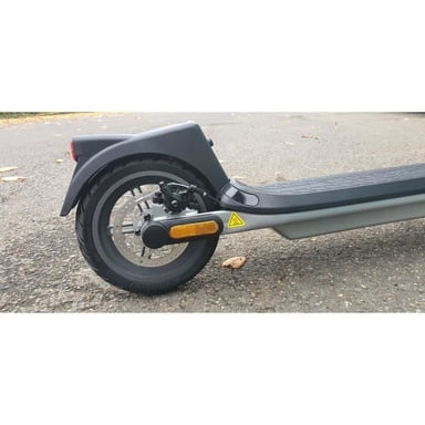YEEP.ME 85a start scooter elettrico - 8.5'' 350W 20km - 5 anni di garanzia