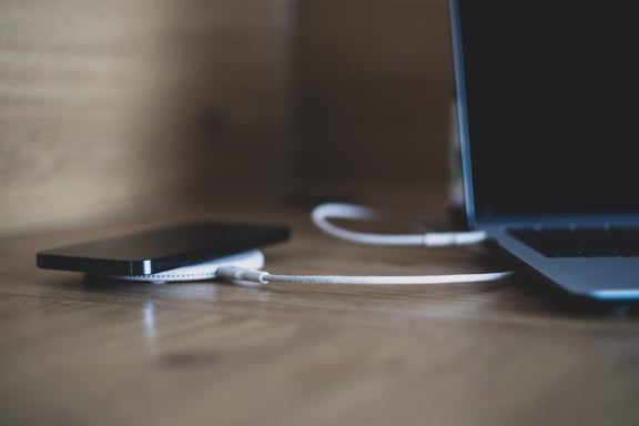 XtremeMac XWH-SPC45-03 chargeur d'appareils mobiles Ordinateur portable, Smartphone, Tablette Blanc Secteur Charge rapide Intérieure