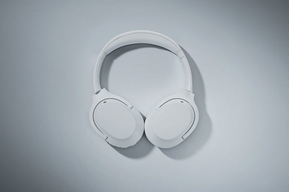 Razer Opus X Auricolari senza fili ad archetto chiamate/musica Bluetooth Bianco