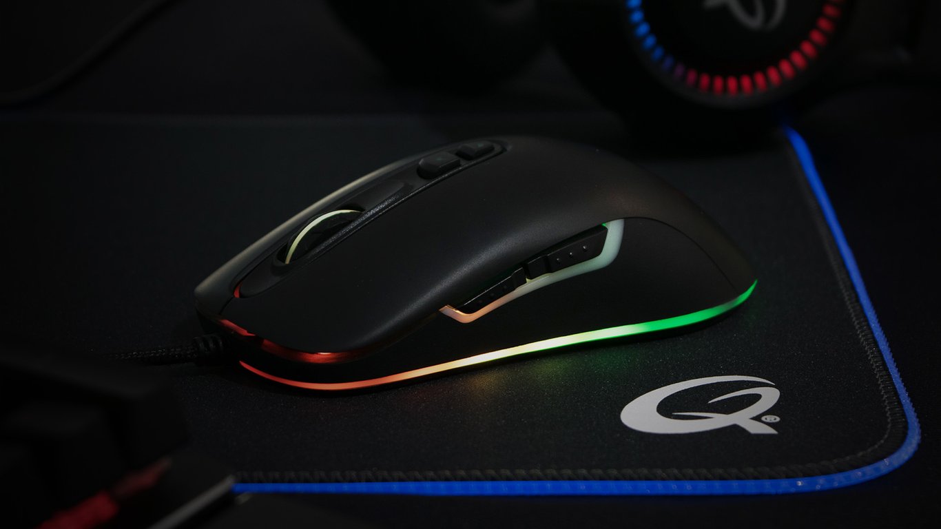 QPAD DX 80 Jouer Ambidextre USB Type A Opto mécanique 8000 DPI Neuf - vue 3