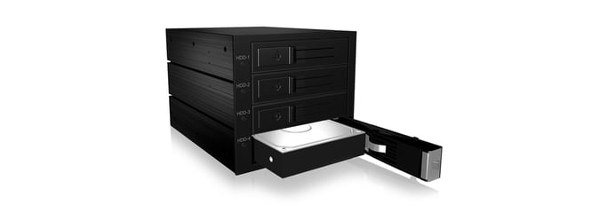 ICY BOX IB-564SAS-12G unidad de disco multiple Negro