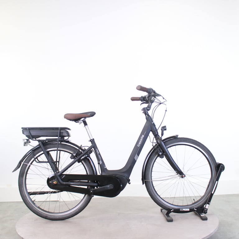 Gazelle - 25Km/H - Noir - 36 V - 11 Ah - 400 Wh - Très Bon État