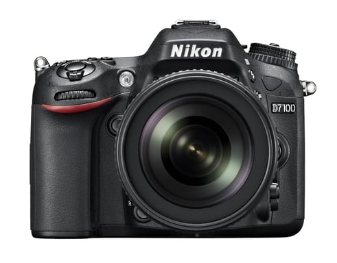 Nikon D7100 + 18-140mm VR Juego de cámara SLR 24,1 MP CMOS 6000 x 4000 Pixeles Negro