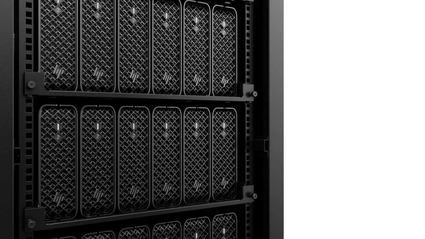HP Z2 G1i Intel Core Ultra 7 265 32 Go DDR5-SDRAM 1 To SSD NVIDIA RTX 2000 Ada Windows 11 Pro Mini PC Station de travail AI Workstation, AI PC Noir - Neuf