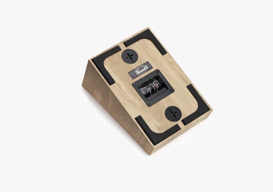 Triangolo Borea BRA1 Diffusore a 2 vie in rovere con cavo 80 W