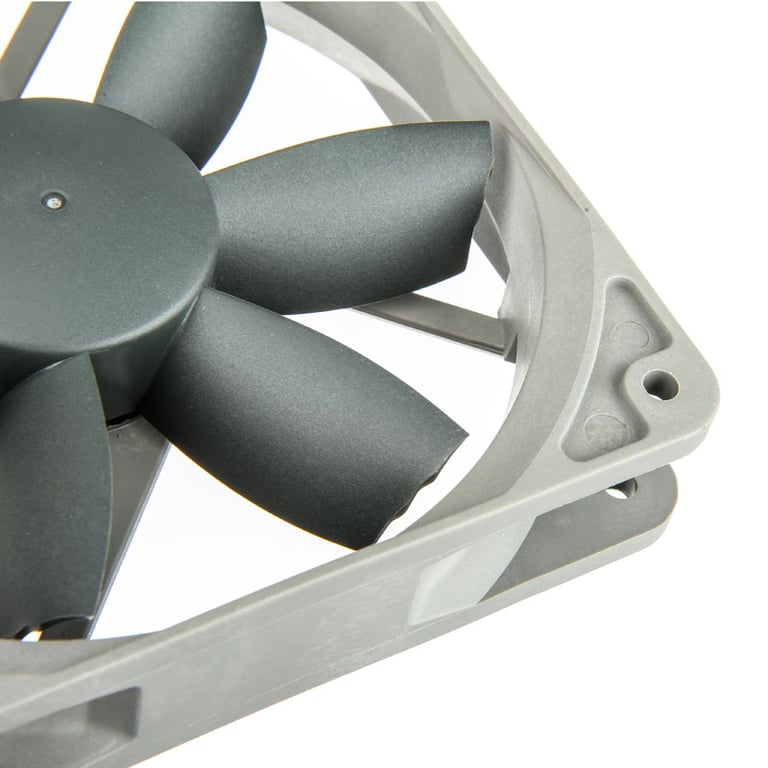 Noctua NF S12B Redux 1200 PWM - vue 2