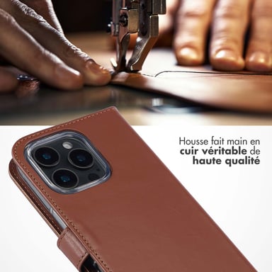 Selencia Étui portefeuille en cuir véritable pour Apple iPhone 16 Pro Max - Lichtbruin