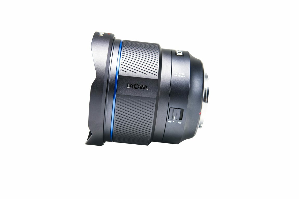 LAOWA Objectif 10mm f2 8 Zero D MF Compatible avec CANON RF Neuf - vue 3