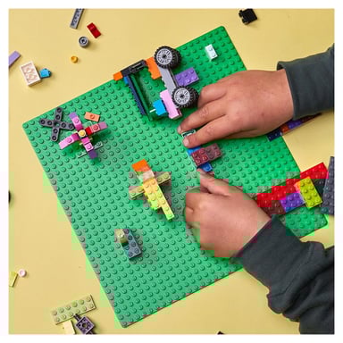 LEGO® Classic Green Building Block 11023 - Ideale per la creatività dei bambini