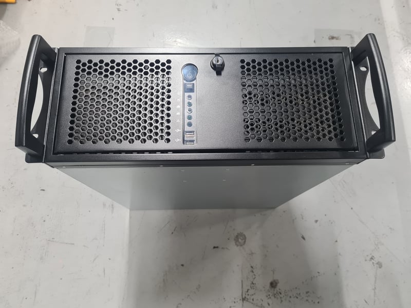 RM42200-04C Chenbro Rack PC with Searial #RPC022718-20 for Rotoman S