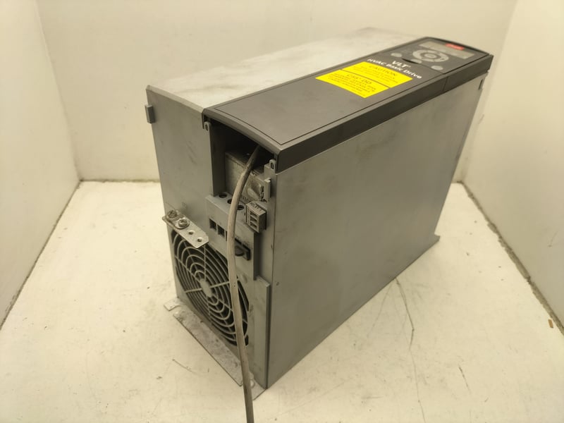 131L9872 Danfoss VLT HVAC Basic Drive