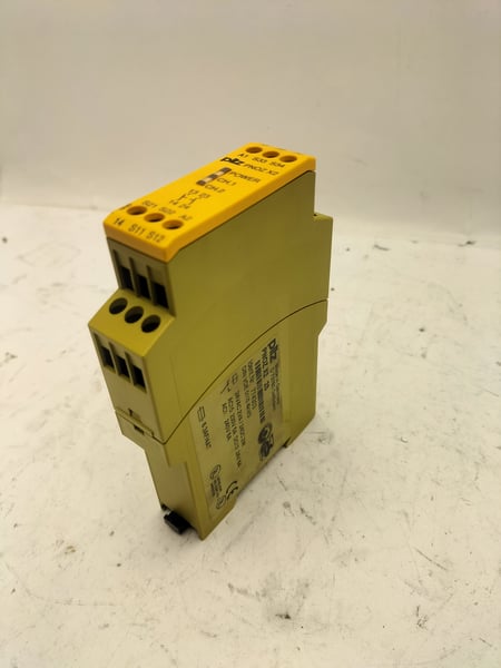 774303 Pilz Safety relay