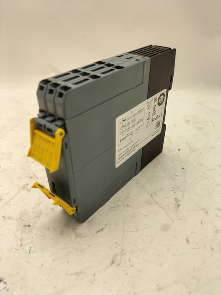 3SK1111-2AB30 Siemens Safety Relay
