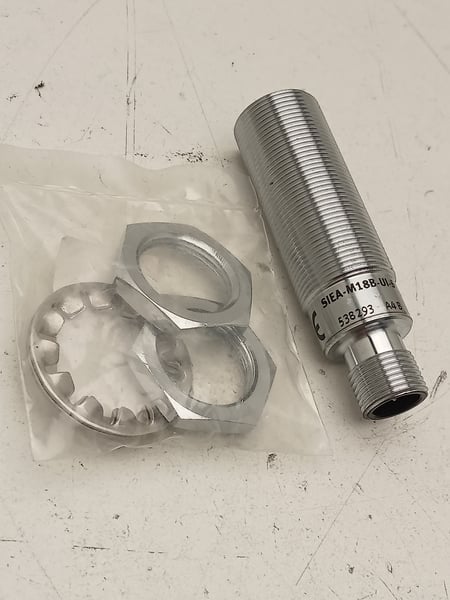 SIEA-M18B-UI-S Festo Proximity Switch