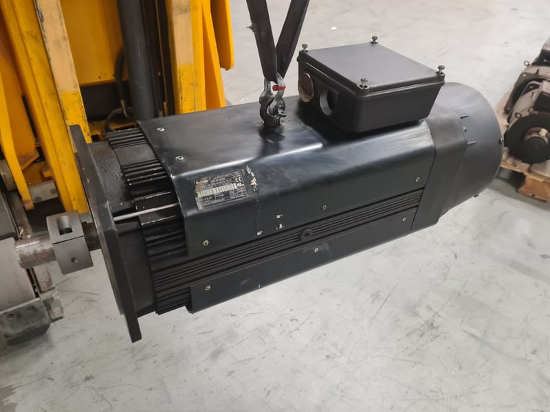 MAD130D-0200-SA-M0-FK0-05-N1