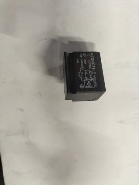 8940413982 Rexroth Sensor