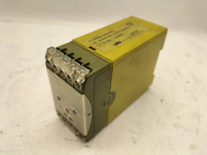 490160 Pilz Relay
