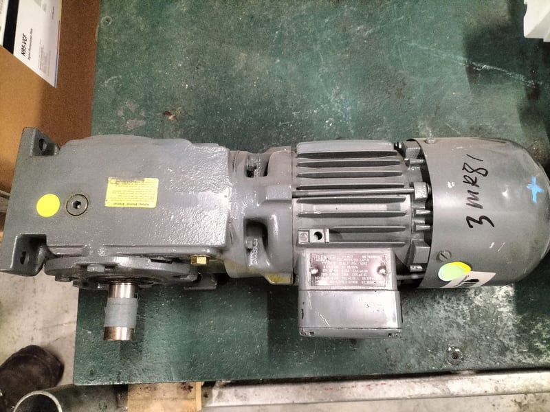 T933037 Flender 3-Phase Motor