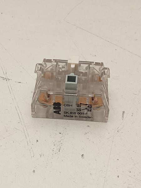SK 615 001-F ABB Auxiliary Contact