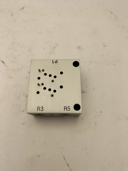 SS5YJ3-41*-02-M5F-Q SMC Manifold assy