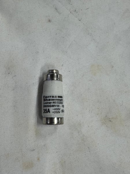 D02GG40V35 Ferraz Shawmut Lindner-Neozed Fuse Link
