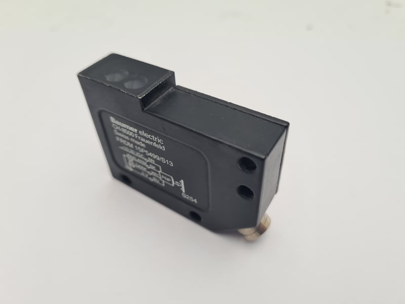 FRDM 15P5499/S13 Baumer Electric Optical sensor for Muller Martini Avanti