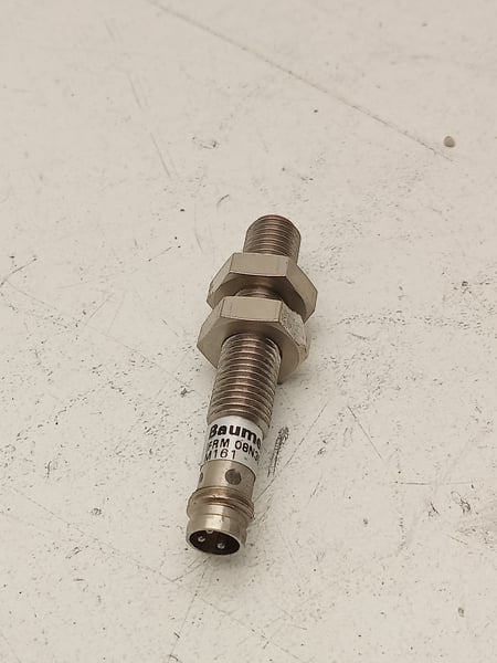 IFRM 08N3501/S35L Baumer Inductive Sensor
