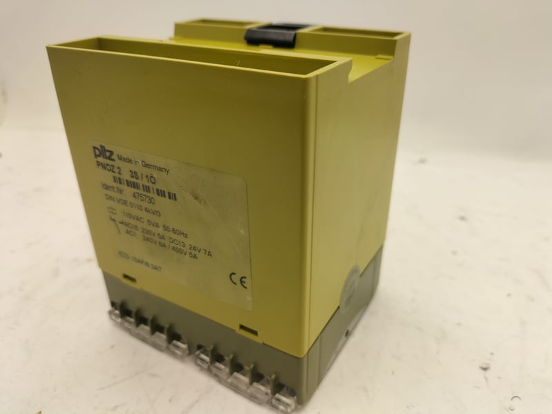 475730 Pilz Relay