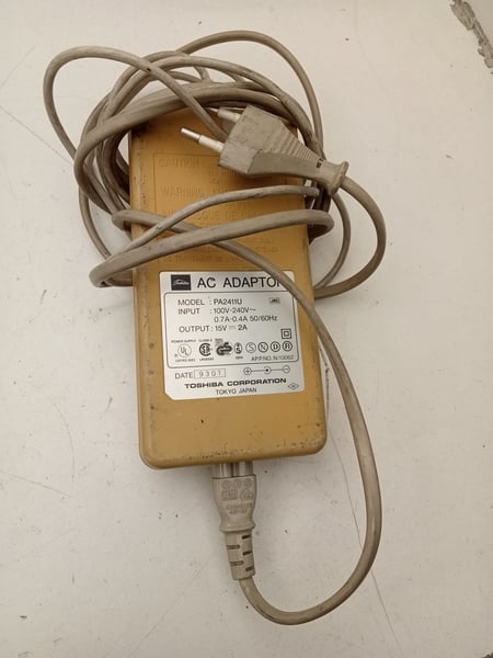 PA2411U Toshiba AC Adaptor